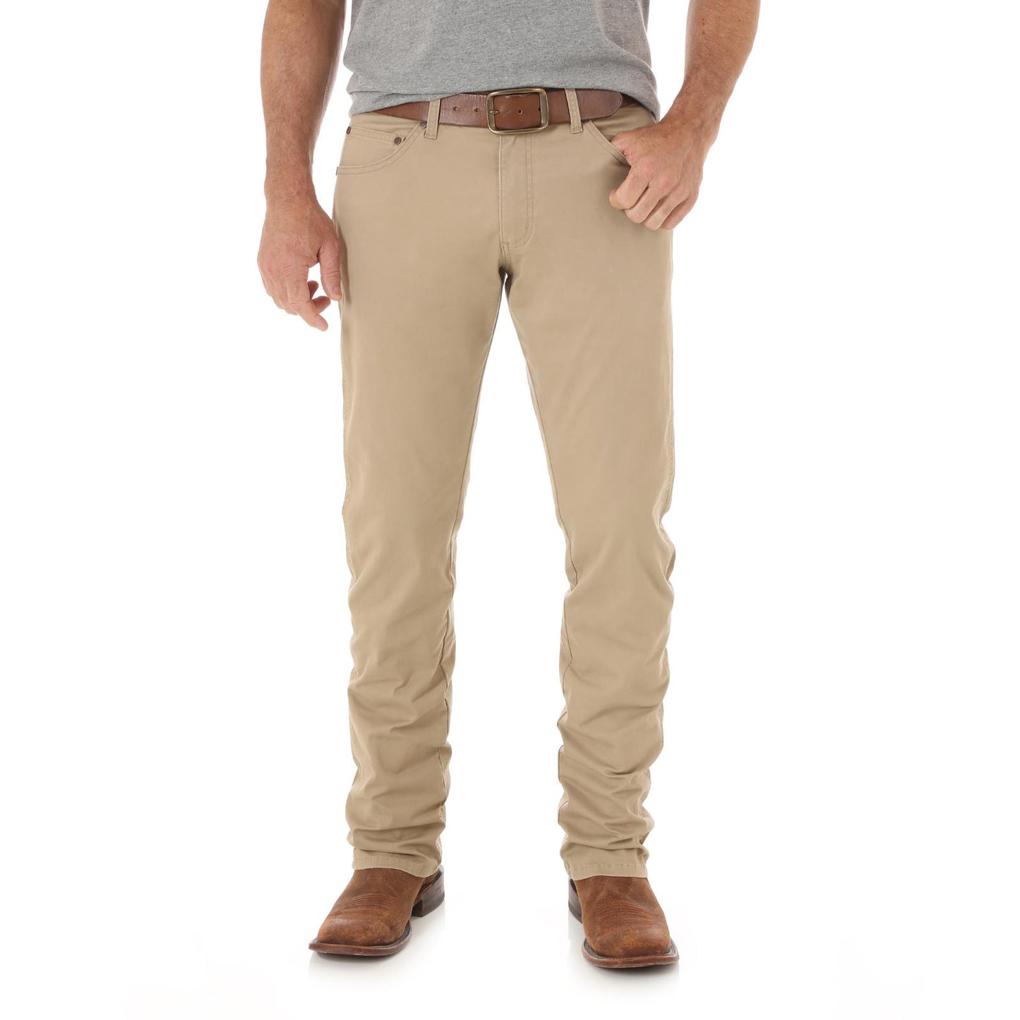 88MWZFN - Wrangler Retro® Slim Straight Jean - Fawn