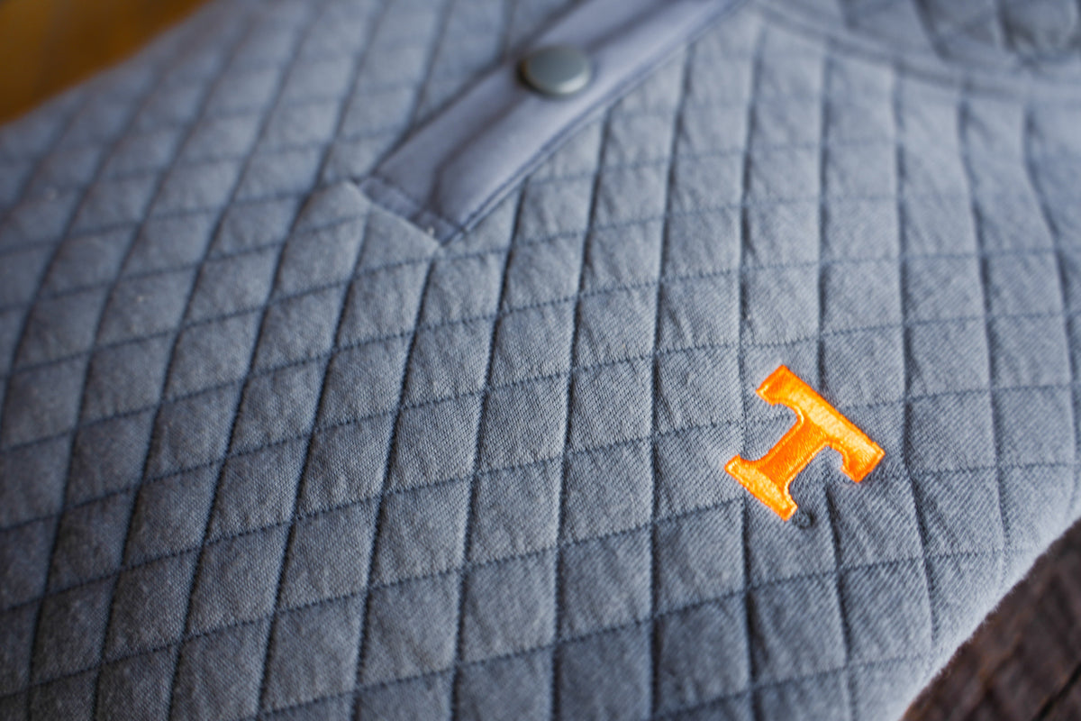 Power T Quilted Pullovers - Charcoal - Volunteer Traditions - photo 2