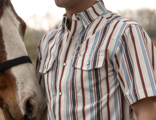 THE BROOKS IN WHITE - SHORT SLEEVE SNAP